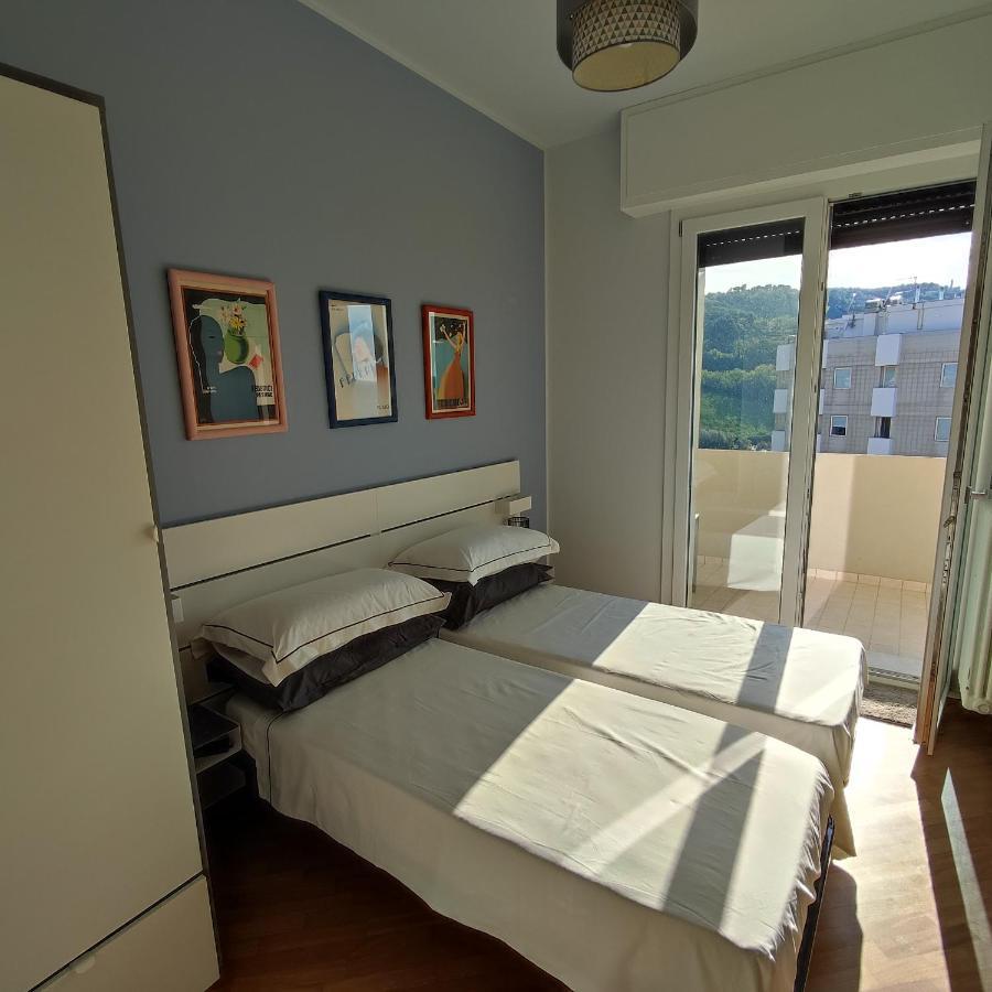 Tramonto In Baia Apartment Pesaro Exterior photo
