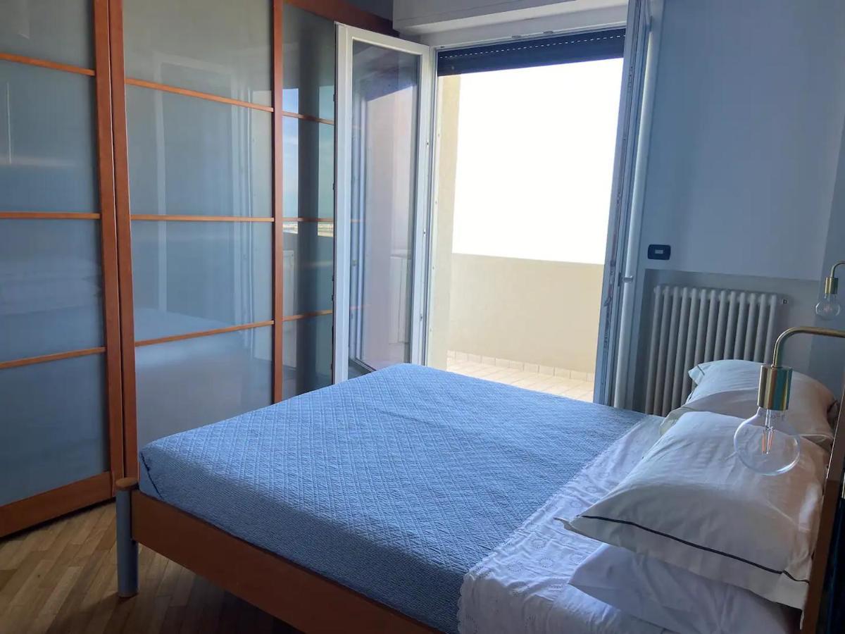 Tramonto In Baia Apartment Pesaro Exterior photo