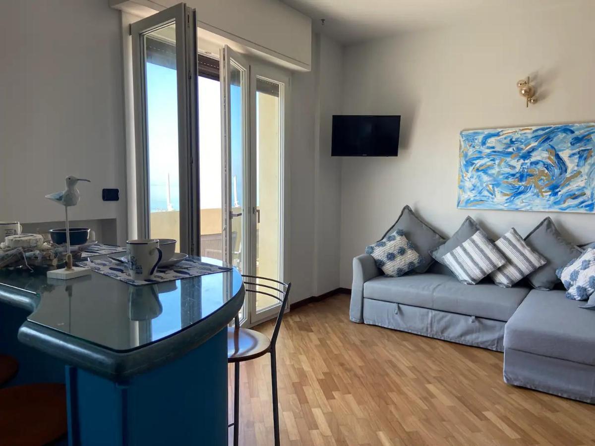 Tramonto In Baia Apartment Pesaro Exterior photo
