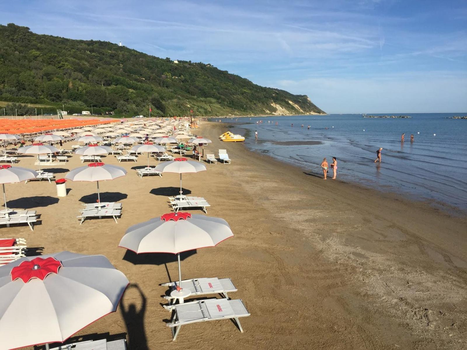 Tramonto In Baia Apartment Pesaro Exterior photo
